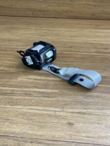 2017-2023 BMW G30 F90 530 540 550 M5 Rear Left Right SeatBelt Retractor OEM