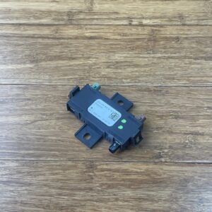 2017-2023 Mercedes C63 W205 Antenna Adapter Splitter Unit A2389055000 OEM