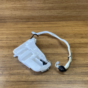 2017-2023 Rolls Royce Dawn RR6 Washer Fluid Reservoir Unit 61667269667 OEM