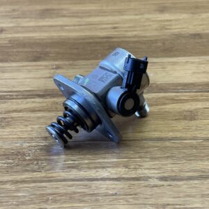 2017-2024 Ferrari Portofino F164 High Pressure Fuel Pump 10K Miles OEM