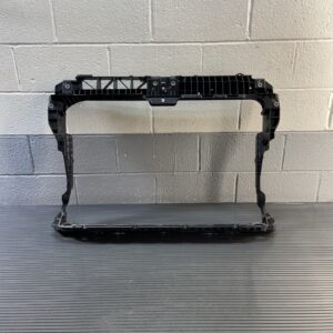 2018-2020 Volkswagen Atlas Front Radiator Core Support 3CN805588A OEM *NOTE*