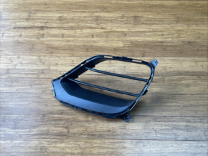 2018-2021 Mercedes GLC63 C253 Front Lower Right Outer Grille Trim 2538852502 OEM