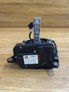 2018-2023 Audi SQ5 SUV Automatic Transmission Gear Shift Shifter Lever OEM