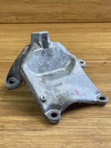 2018-2026 Audi A8L D5 3.0L Engine Right Side Support Mount OEM 8W0199308R