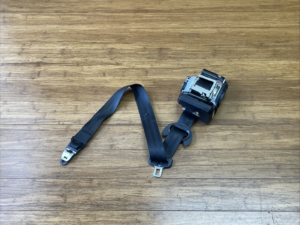2019-2019 Audi A8L D5 3.0L AWD Seat Belt Front Left Side Black Unit OEM