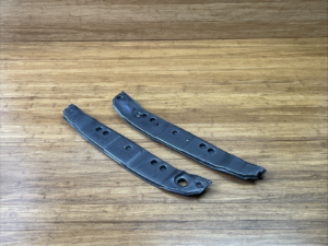 2019-2020 Audi A8L D5 Fender Sound Absorber Insulator Seal Front Set Of 2 OEM