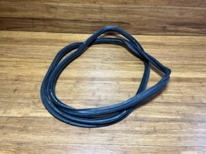 2019-2023 Mercedes E350 W213 Trunk Weather Seal Strip Rubber 2137507900 OEM