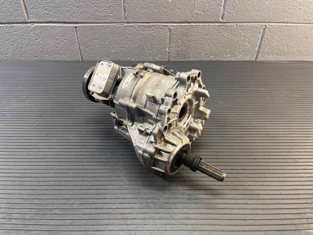 2019-2025 Mercedes AMG GT63S X290 4.0L AWD A/T Transfer Case Box 54K Miles OEM
