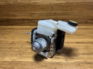 2020-2021 BMW X5M F95 4.4L AWD ABS Anti-Lock Brake Power Booster Unit OEM