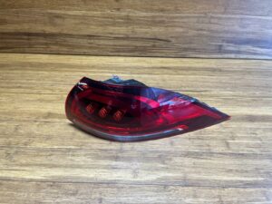 2020-2023 Mercedes GLE 350 V167 Rear Right Outer LED Tail Light OEM *NOTE*