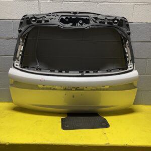 2022-2023 Land Rover Range Rover L460 Tailgate Trunk Liftgate OEM *NOTE*