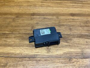 2022-2025 BMW X7 G07 Radar Sensor Close Short Range Control Module OEM