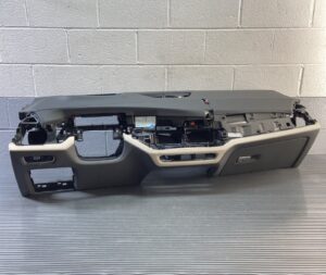 2023-2025 BMW X7 G07 Dashboard Instrument Panel Black Leather OEM *NOTE*
