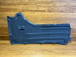 2023-2026 BMW X7 G07 Under Body Splash Shield Guard Front Right Side OEM