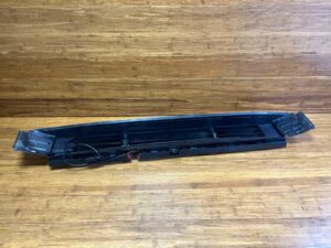 2024-2025 Volkswagen Atlas CA1 Radiator Support Grille Air Shutter OEM *NOTE*