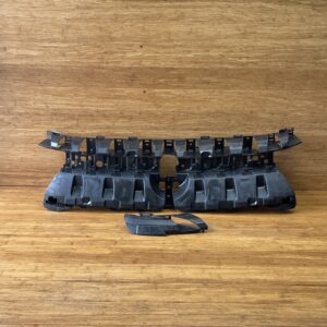 2025-2026 Volkswagen Tiguan CT1 Bumper Cover Support Bracket Front OEM *NOTE*