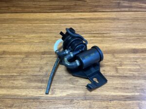 2002-2006 Volkswagen Golf / Jetta Mk4 Emissions System Leak Detection Pump OEM
