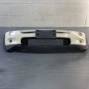 2002-2008 Mini Cooper S R53 Bumper Cover W/ Fog Light White 850 OEM *NOTE*