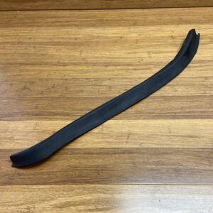 2005-2010 Volkswagen Jetta Rear Right Door Belt Weather Strip Trim Molding OEM