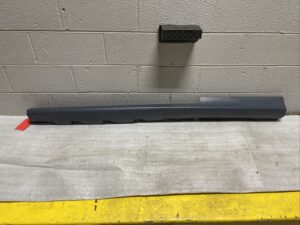 2006-2008 Audi A3 8P Driver Left Rocker Panel Molding Trim 8P3853859GRU OEM