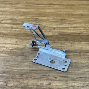 2006-2014 BMW M3 E92 Bumper Hanger Bracket Front Right 51118042082 OEM