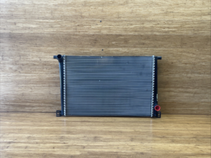 2007–2016 Mini Cooper Clubman R55 Engine Cooler Cooling Radiator Unit OEM