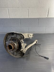 2007-2019 BMW X5 F15 AWD Rear Right Spindle Knuckle Wheel Hub W/ Arm OEM
