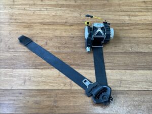 2008-2013 BMW E88 135i Front Right Upper Seat Belt Retractor Black OEM