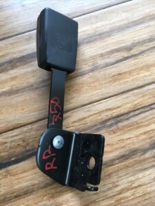 2009-2015 BMW 750i 750Li F01 F02 Rear Right Seat Belt Buckle 7220858 OEM
