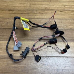 2009-2020 Volkswagen Routan / Dodge / Chrysler Rear Right SLiding Door Wire OEM