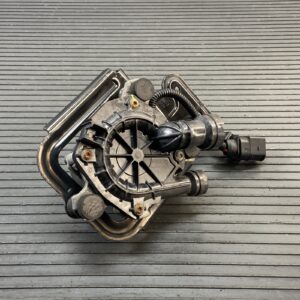 2011-2015 Audi Q7 4L Secondary Air Injection Pump w/ Bracket Front Right OEM