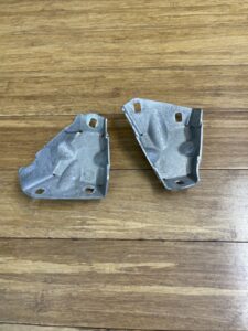 2011-2015 Audi R8 42 Rear Left & Right Quarter Fender Panel Bracket Mount OEM