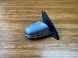 2011-2015 Mercedes ML350 X166 Front Right Side View Mirror W/o Blind Spot OEM