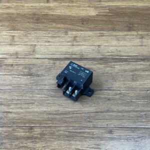 2011-2016 BMW M3 E92 Engine Cooling Fan Relay Module Unit 61367661503 OEM