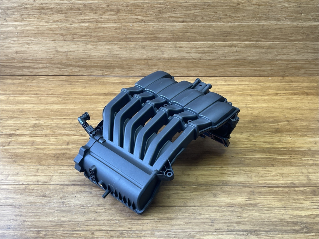 2011-2023 Volkswagen Touareg Intake Manifold Assembly Unit 03H133201AE OEM