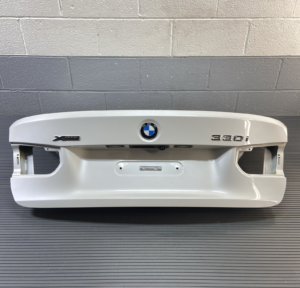 2012-2018 BMW 320i F30 Sedan Hatch Trunk Lid Shell Panel White A96 OEM *NOTE*