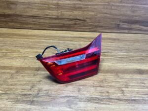 2014-2017 BMW M4 F83 Tail Lamp Inner Trunk Rear Right Side 7296102 OEM *NOTE*