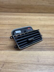 2014-2018 Audi A8L S8 Quattro Dash AC Air Vent Center Right 4H1820902C OEM