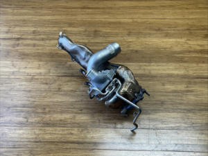 2014-2018 Audi RS7 C7 Engine Turbocharger Exhaust Manifold Right Side OEM