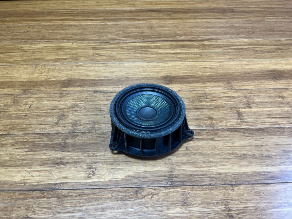 2014-2019 BMW X5 F15 Speaker Door Mid Range Hifi Front or Rear 9286368 OEM