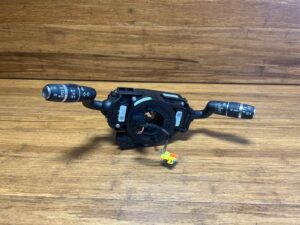 2014-2019 Land Rover Discovery Sport L550 Steering Column Combo Switch OEM
