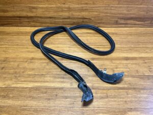 2014-2020 BMW M4 F83 Weather Strip Trunk Lid Tailgate Boot Gasket Seal Rear OEM