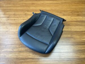 2014-2021 BMW M4 F82 Front Right Lower Seat Cushion Leather Black OEM *NOTE*