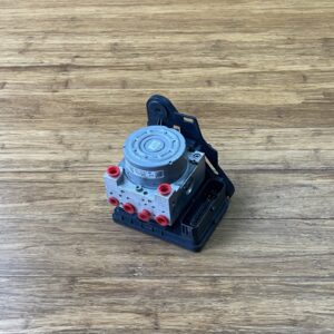 2015-2016 Audi S3 8V ABS Anti-Lock Brake Hydraulic Pump Control Module Front OEM
