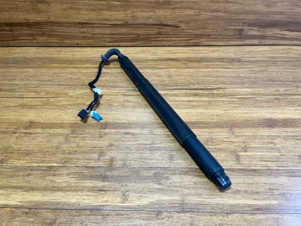 2015-2019 BMW X6M F86 Trunk Liftgate Lid Shock Strut Support Rear Left Side OEM