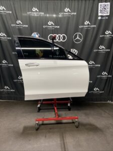 2015-2021 Mercedes C63 W205 Door Shell Assembly White w/ Glass Front Right NOTE
