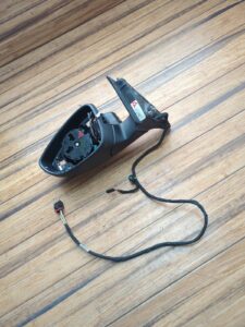 2016-2022 Volkswagen Passat Left Side Door Rear View Mirror OEM *NOTE*