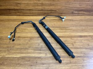 2017-2018 BMW X5 F15 Tailgate Strut Shock Trunk Rear Left & Right Side OEM