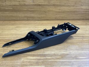 2017-2023 Audi R8 4S Front Leather Center Console Trim Assembly OEM *NOTE*