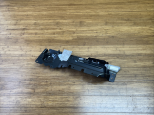 2017-2023 Rolls Royce Dawn RR6 Rear Right Panel Duct Reinforcement Bracket OEM